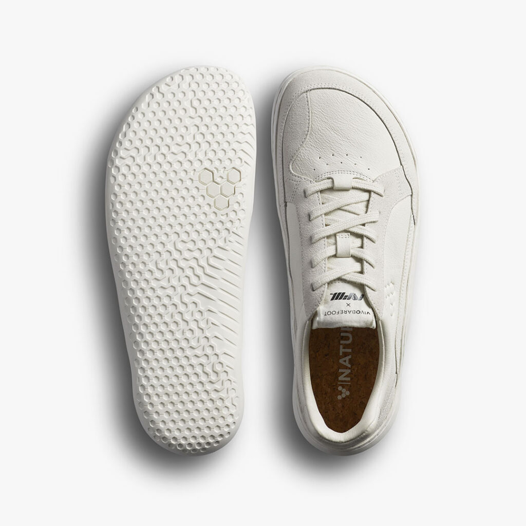 3. Dünne Sohle und breite Zehenbox des Vivobarefoot Gobi II Sneaker Leather