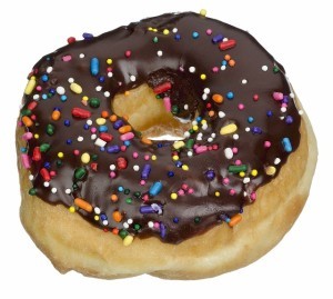 Ein Kaloriendefizit kannst du theoretisch auch erreichen, wenn du ganzen Tag nur Donuts isst und sonst nichts. Dass das trotzdem nicht empfehlenswert ist, brauche ich dir hoffentlich nicht sagen. ;-)